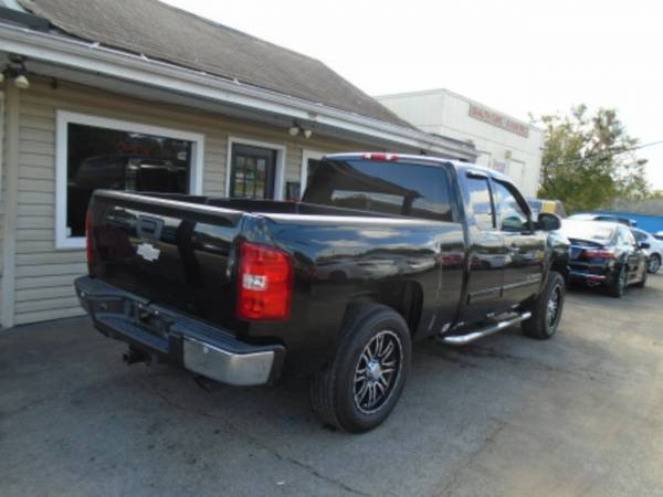 2011 Chevrolet Silverado 1500 LT - $0 DOWN? BAD CREDIT? WE FINANCE! for sale in Goodlettsville, TN – photo 3
