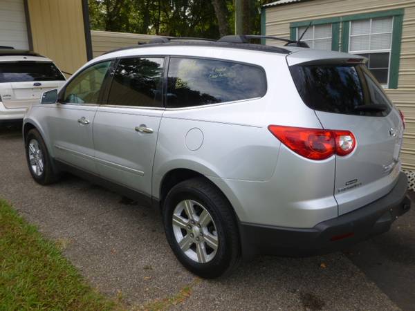 2009 CHEVROLET TRAVERSE LT One Owner! Third Row! for sale in Tallahassee, FL – photo 6