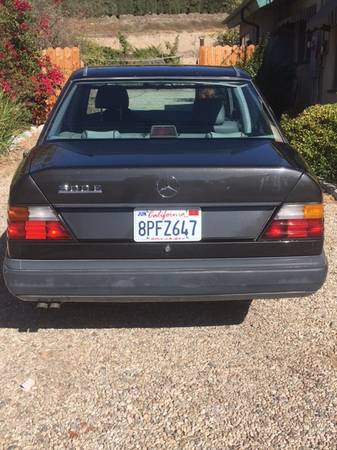 1986 Mercedes Benz 300E - cars & trucks - by owner - vehicle... for sale in Simi Valley, CA – photo 4