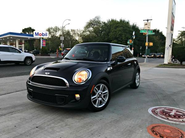 2013 MINI COOPER S 6-SPEED MANUAL NAVI! LOADED! ONE OWNER! CARFAX! for sale in Brooklyn, NY