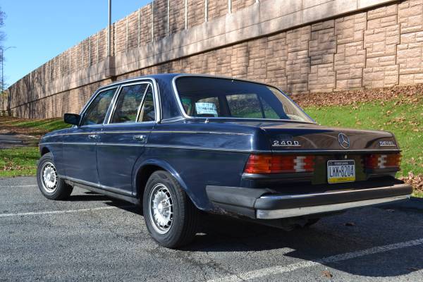 1983 Mercedes 240D - cars & trucks - by owner - vehicle automotive... for sale in Lancaster, PA – photo 6