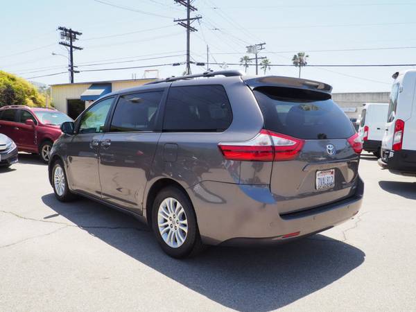 2017 Toyota Sienna XLE Premium 8 Passenger - - by for sale in Glendale, CA – photo 9