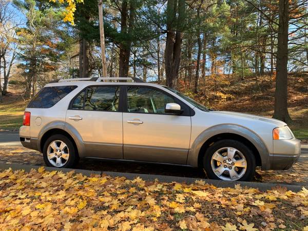 !!!### 2006 FORD FREESTYLE SEL AWD W/3RD ROW SUV###!!! - cars &... for sale in Trumbull, NY – photo 4
