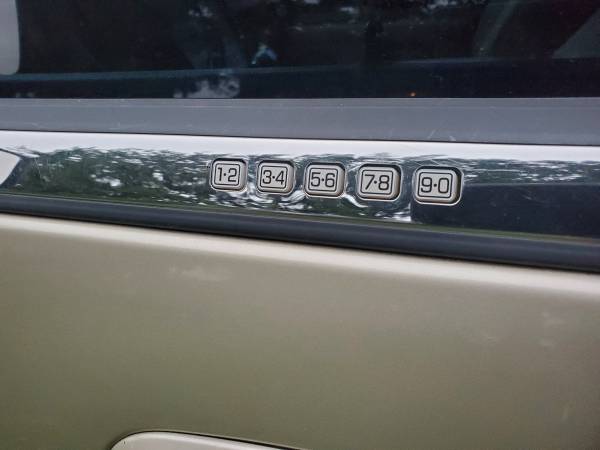 2006 Lincoln Navigator 4wd - cars & trucks - by owner - vehicle... for sale in Everson, WA – photo 11