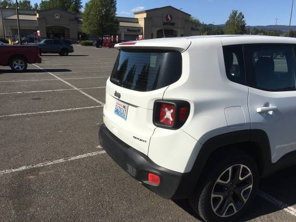 2018 Jeep Renegade Sport for sale in Ridgefield, OR – photo 4