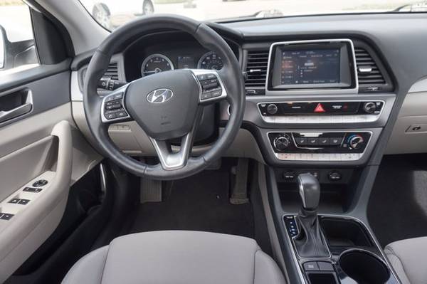 2018 Hyundai Sonata Sel - cars & trucks - by dealer - vehicle... for sale in Loveland, CO – photo 9