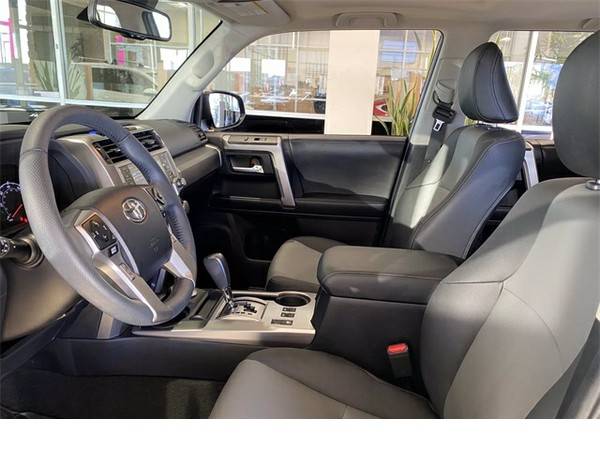 Used 2020 Toyota 4Runner SR5 Premium / $4,111 below Retail! - cars &... for sale in Scottsdale, AZ – photo 18