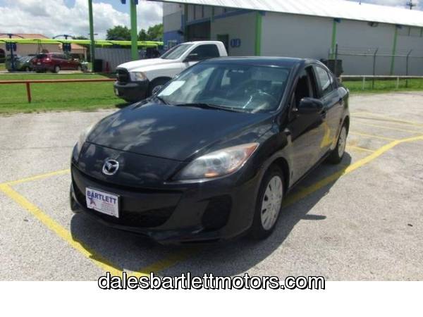 2013 Mazda MAZDA3 Sedan i Sport **Financing Available*** for sale in San Antonio, TX – photo 3