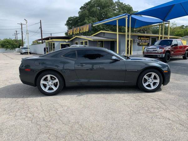 2013 Chevrolet Chevy Camaro LS 2dr Coupe w/2LS - 2.9% AVAILABLE... for sale in San Antonio, TX – photo 4