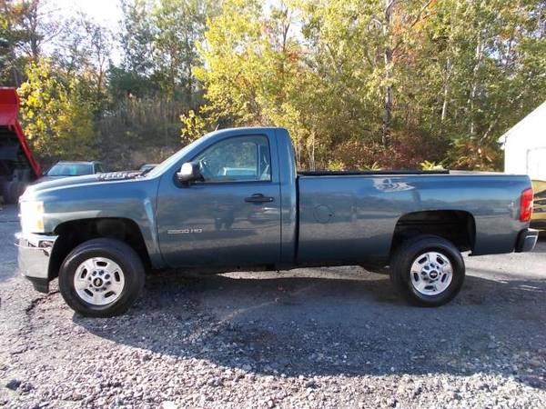 2014 Chevrolet Silverado 2500HD 2WD Reg Cab 133.7 Work Truck - cars... for sale in Cohoes, NY – photo 4
