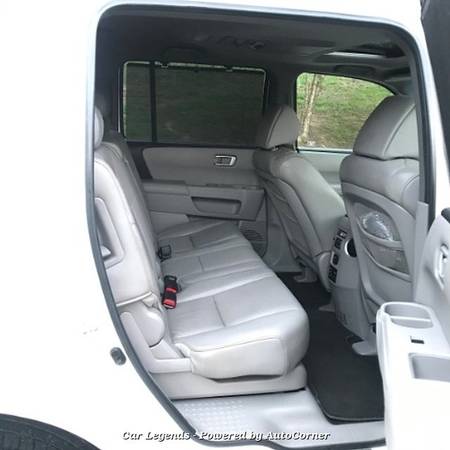 *2010* *Honda* *Pilot* *SPORT UTILITY 4-DR* - cars & trucks - by... for sale in Stafford, MD – photo 19