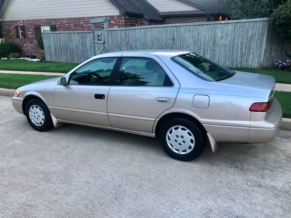 1997 Toyota Camry Very Clean car!!! for sale in Owasso, OK – photo 3