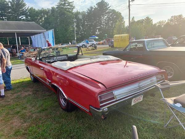 1965 Oldsmobile 442 Convertible, 400, 4-Spd - SUPER RARE CAR! - cars for sale in Medway, MA – photo 9