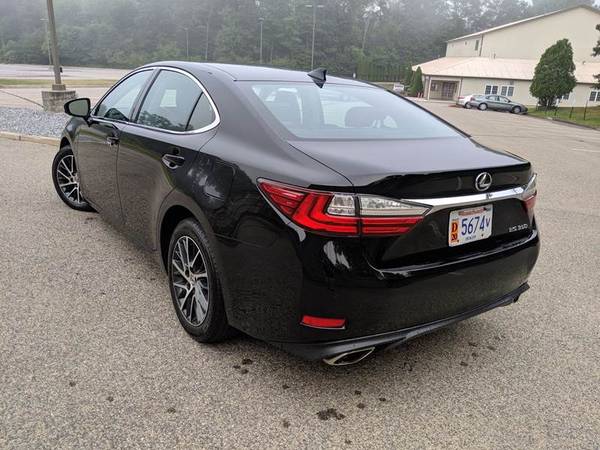 2016 LEXUS ES 350 AWD WITH TECH PKG/NAVIGATION/BACK-UP CAMERAS /WHEELS for sale in Swansea, MA – photo 4