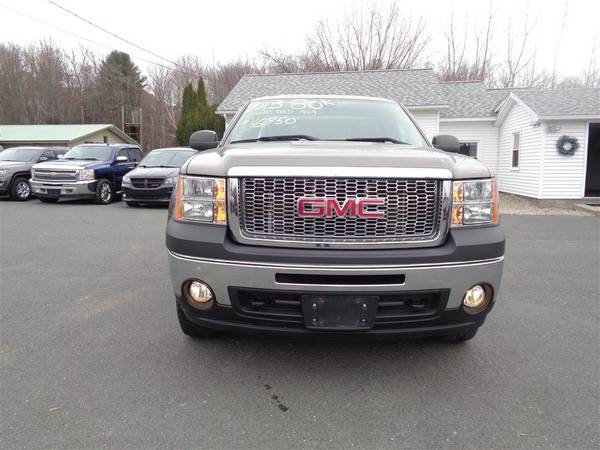 2013 GMC Sierra 1500 Reg cab shortbed 4x4 ONE OWNER 82K-western for sale in Southwick, MA – photo 4