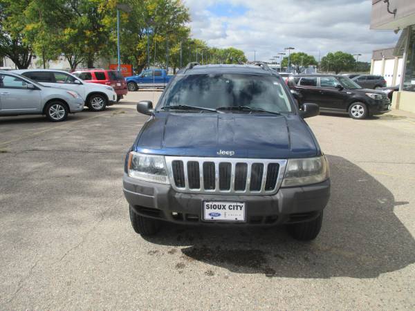 2003 Jeep Grand Cherokee Laredo 4WD - cars & trucks - by dealer -... for sale in Sioux City, IA – photo 8