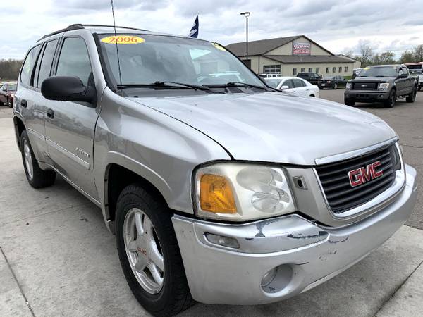 2006 GMC Envoy 4dr 4WD SLE - - by dealer - vehicle for sale in Chesaning, MI – photo 3