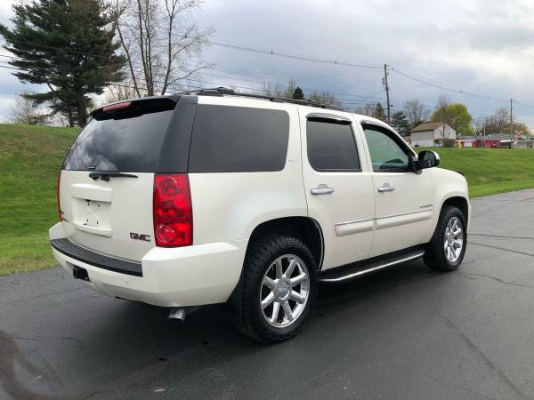 2008 GMC YUKON SLT 4x4 12, 000 - - by dealer - vehicle for sale in Erie, PA – photo 5
