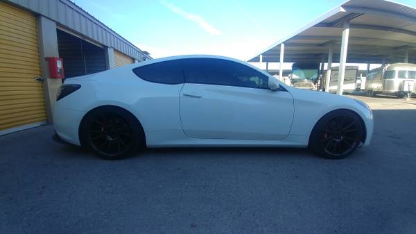 2011 Hyundai Genesis Coupe 3.8 RSpec for sale in Las Vegas, NV – photo 4