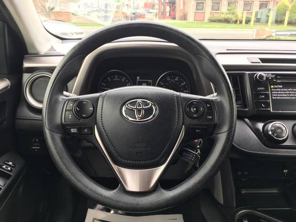 2018 Toyota RAV4 LE - - by dealer - vehicle automotive for sale in Maple Shade, NJ – photo 12