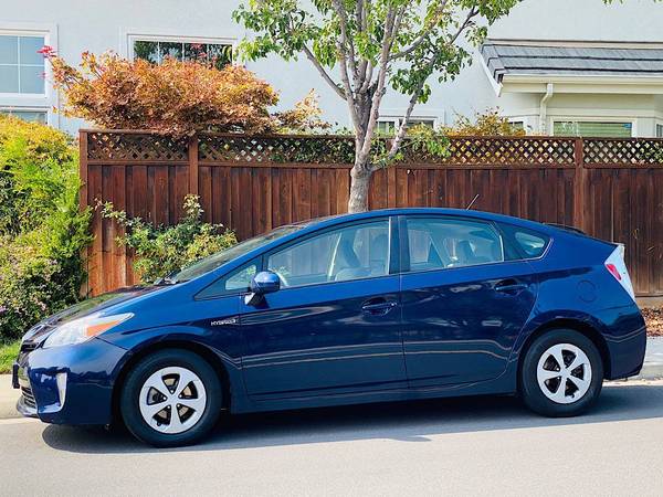 2012 Toyota Prius Hybrid II by owner - cars & trucks - by owner -... for sale in San Jose, CA – photo 2