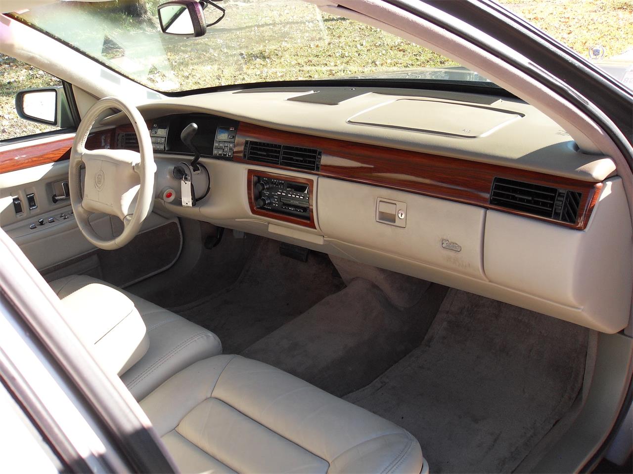 1995 Cadillac Sedan DeVille for sale in Houston, TX – photo 25