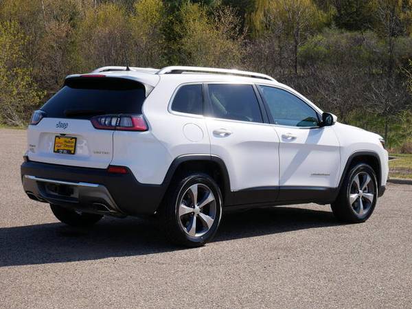 2019 Jeep Cherokee Limited - - by dealer - vehicle for sale in Hudson, MN – photo 10