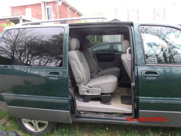 2006 pontiac montana minivan for sale in Greenwich, OH – photo 5