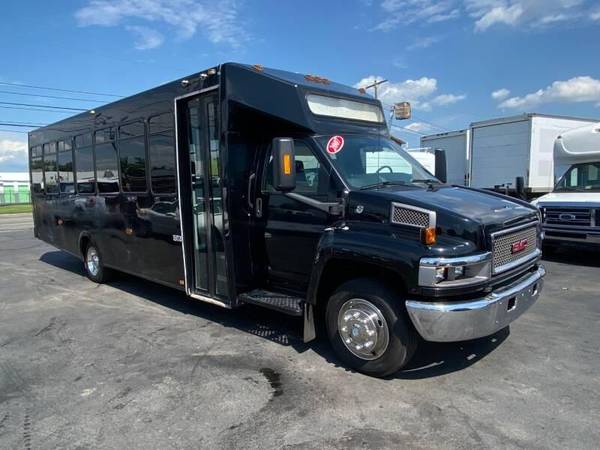 2007 GMC C5500 4X2 2dr Chassis 166 259 in. WB Accept Tax IDs, No D/L... for sale in Morrisville, PA – photo 3