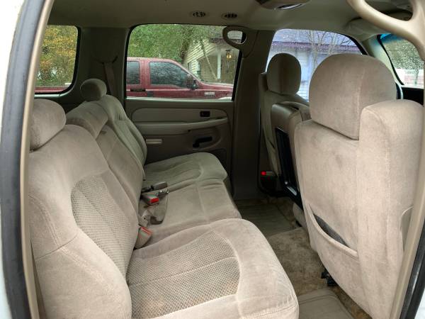 2001 Chevrolet Suburban - cars & trucks - by owner - vehicle... for sale in Bryan, TX – photo 7