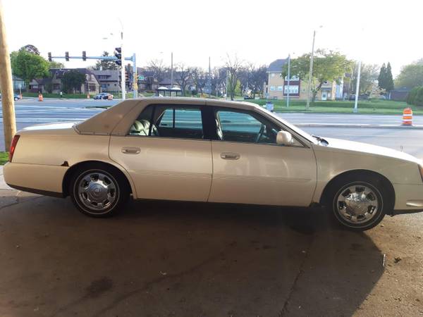 2002 CADILLAC DEVILLE - cars & trucks - by dealer - vehicle... for sale in milwaukee, WI – photo 5