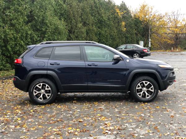 2014 Jeep Cherokee - Trailhawk - cars & trucks - by dealer - vehicle... for sale in Abbottstown, PA – photo 4