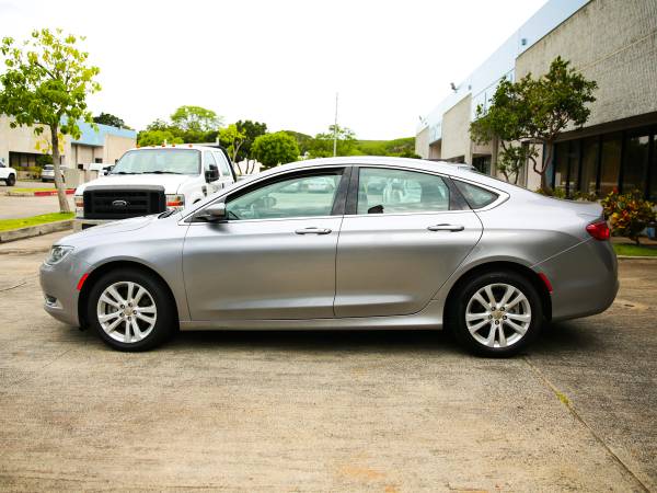 2016 Chrysler 200 Limited Sedan, Backup Cam, Auto, 4-Cyl, Silver for sale in Pearl City, HI – photo 4