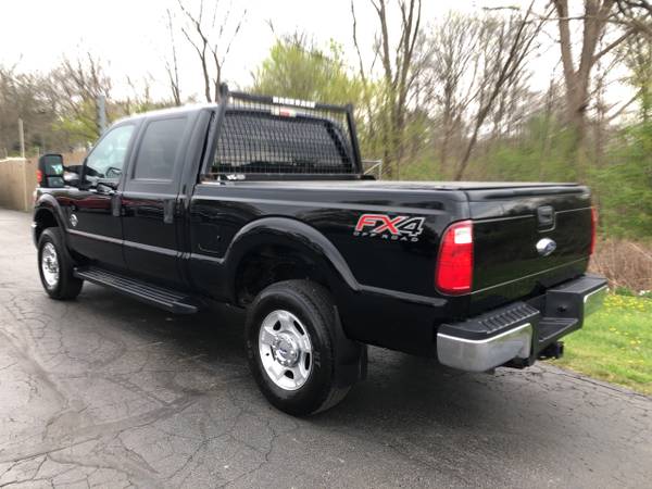 2016 Ford F-250 SD XLT Crew Cab Short Bed 4WD - - by for sale in Flint, MI – photo 4