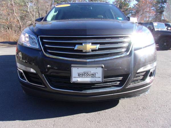 2015 Chevrolet Chevy Traverse LT AWD 4dr SUV w/2LT WE CAN FINANCE... for sale in Londonderry, NH – photo 2
