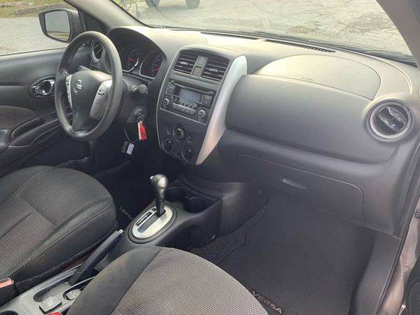 2015 Nissan Versa 1.6 SV 4dr Sedan 100% CREDIT APPROVAL! for sale in TAMPA, FL – photo 11