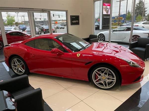 2017 Ferrari California T Convertible Convertible for sale in Bellingham, WA – photo 4