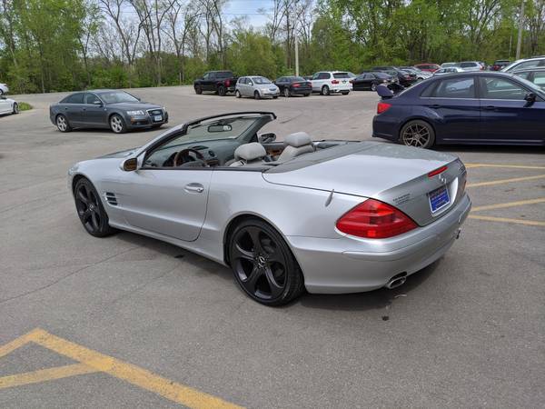 2004 Mercedes SL500 - - by dealer - vehicle automotive for sale in Evansdale, IA – photo 9