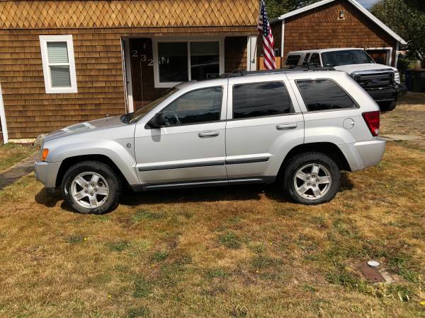 2007 Jeep Grand Cherokee - cars & trucks - by owner - vehicle... for sale in Newport, OR – photo 3