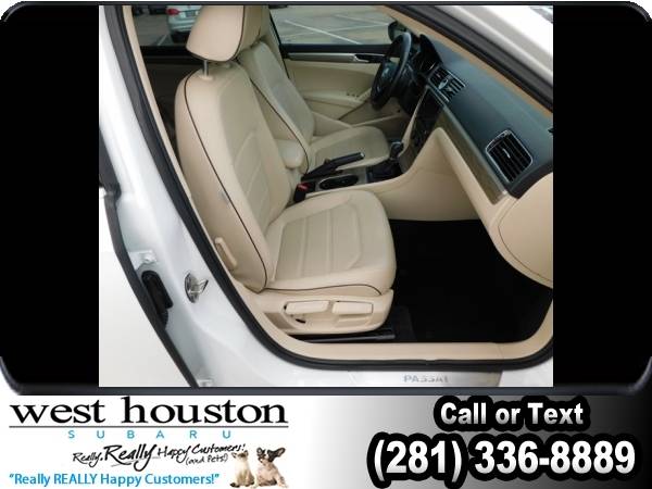 2016 Volkswagen Vw Passat 1 8t Se W/technology - - by for sale in Houston, TX – photo 13