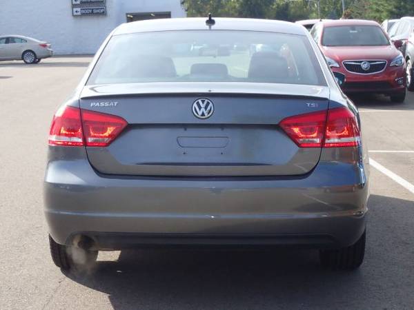 $6,900 ( 2014 Volkswagen Passat ) for sale in Waterford, MI – photo 4