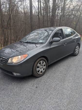 08 HYUNDAI ELANTRA NO ISSUES - cars & trucks - by owner - vehicle... for sale in Newburgh, NY – photo 3