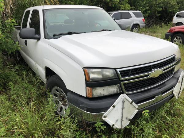 2006 CHEVY SILVERADO 4 DOOR WELL MAINTAINED WORK TRUCK for sale in Orlando, FL – photo 9