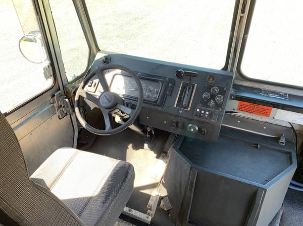 2004 Workhorse P42 diesel 44k miles for sale in Vancouver, OR – photo 10