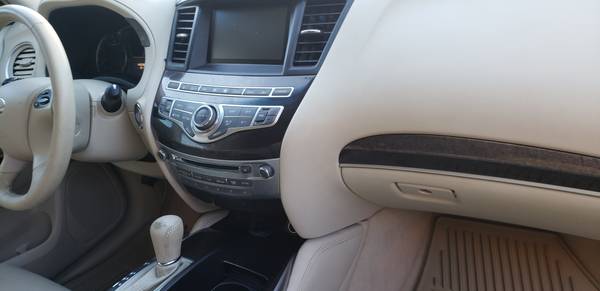 2013 Infiniti JX35* Mint Condition* Must SEE! - cars & trucks - by... for sale in Baton Rouge , LA – photo 13