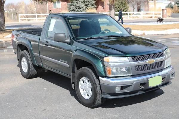 2004 Chevy Colorado 5-Cylinders 4X4 Automatic Transmission - cars & for sale in Reno, NV