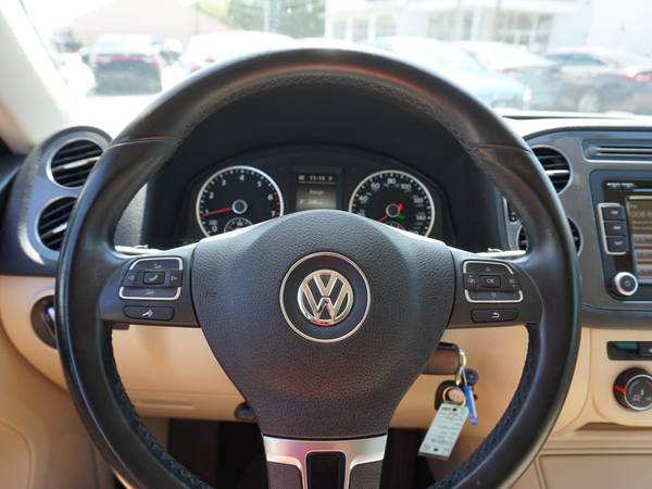 2015 Volkswagen VW Tiguan SEL - - by dealer - vehicle for sale in Melbourne , FL – photo 13