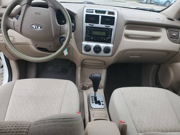 2008 Kia Sportage LX 4X4 - cars & trucks - by dealer - vehicle... for sale in York, PA – photo 7