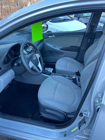 2012 Hyundai Accent GLS w/clean car fax & warranty for sale in Attleboro, RI – photo 12