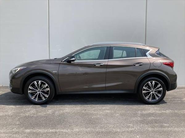 2017 INFINITI QX30 Luxury AWD - - cars & trucks - by dealer -... for sale in Calumet City, IL – photo 11